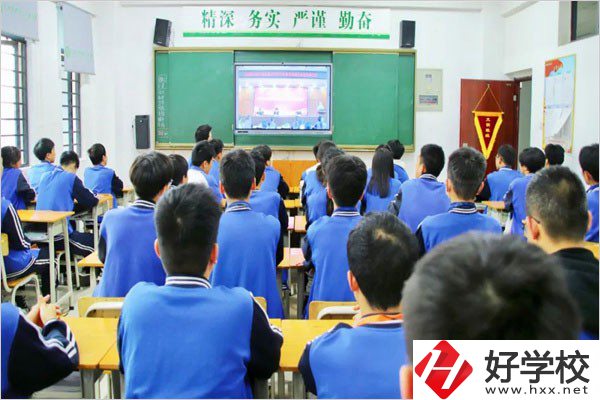 長沙華中涉外職業(yè)高中教室