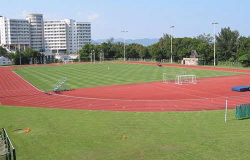 青島工業(yè)技術學校